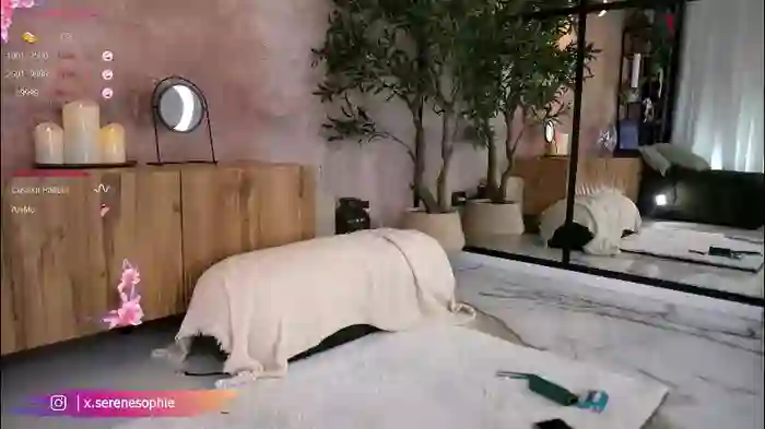 serene_sophiex