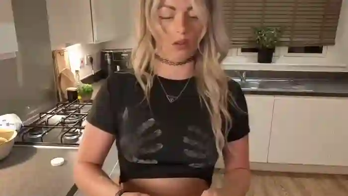 daisydreams_cumtrue