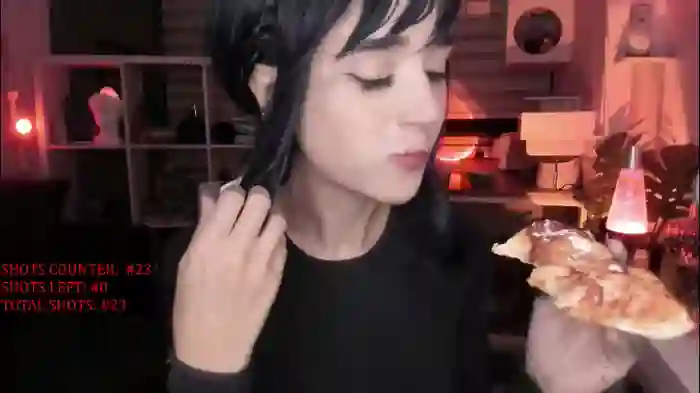lonelly_lolly98