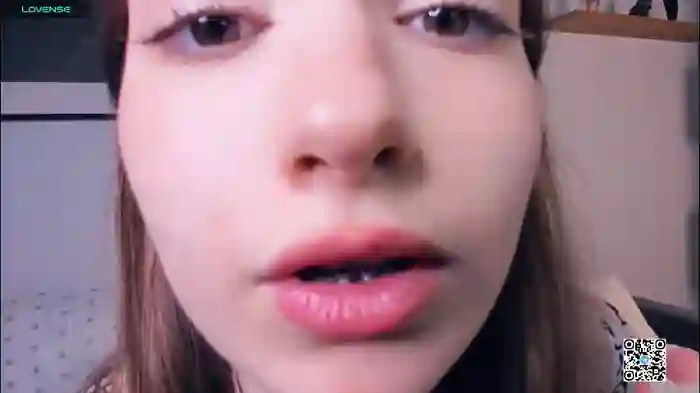polly_bee