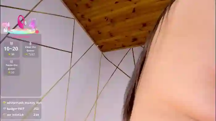 holly__milk