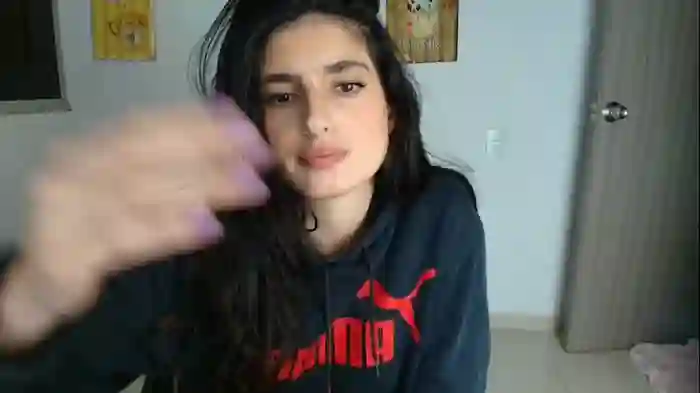 hollyshit_