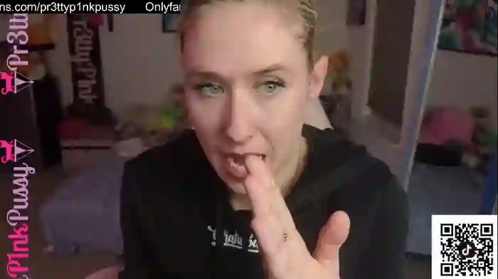 pr3ttyp1nkpussy