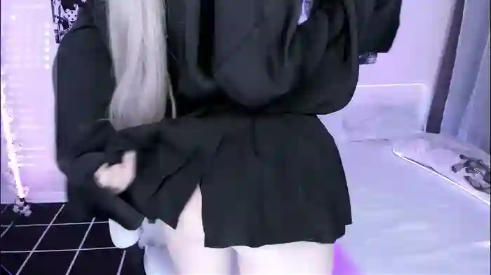 lily_weep