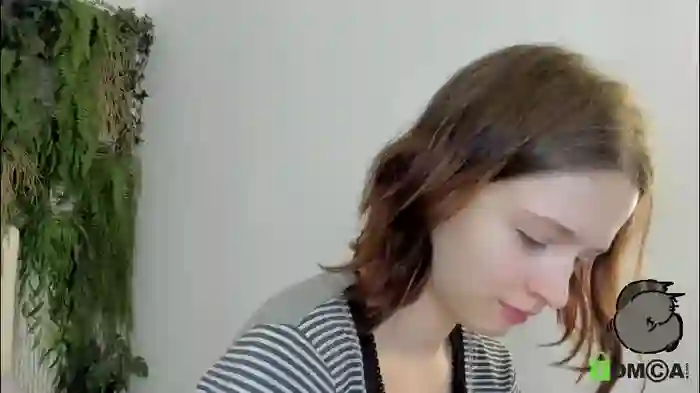 alina_mills