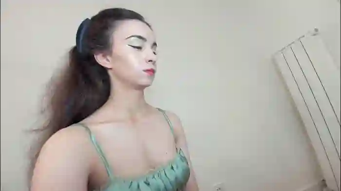 ehotlovea