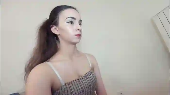 ehotlovea