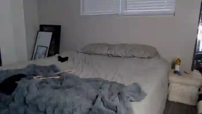 zoeemonroe