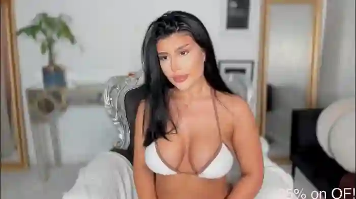 moniqueeass