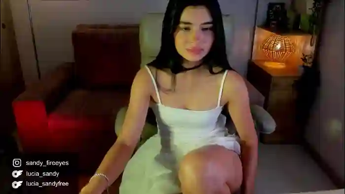 lucia_sandy