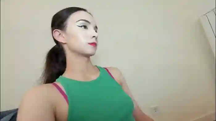 ehotlovea