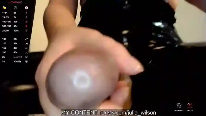 julia_wilson