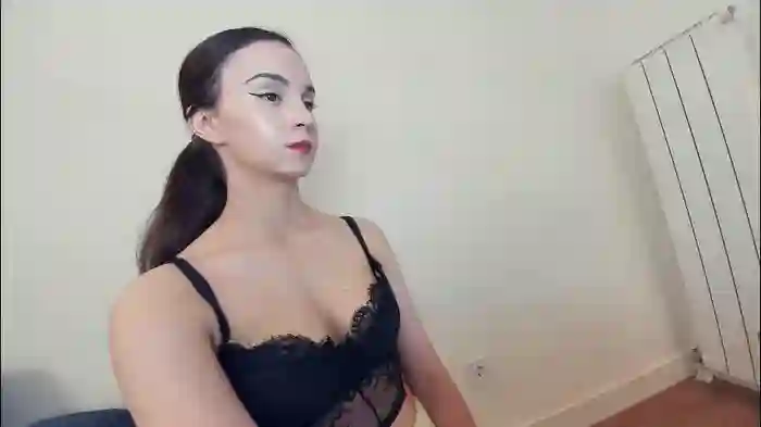 ehotlovea