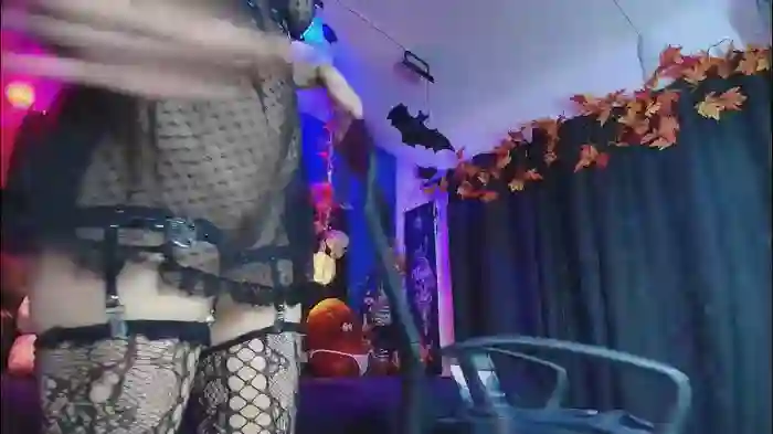 alexhoe_