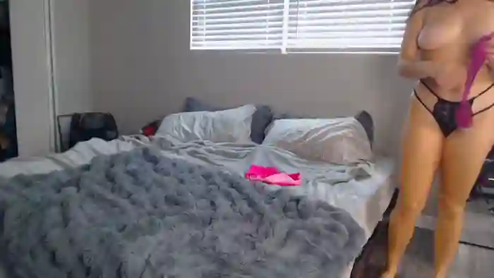 zoeemonroe