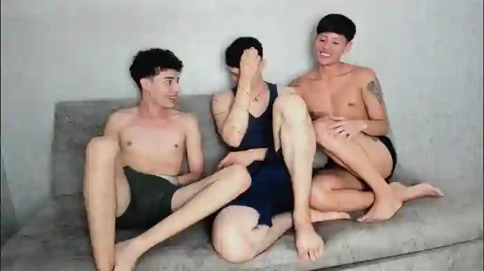 pelusos_mens