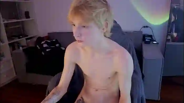 kessy_white
