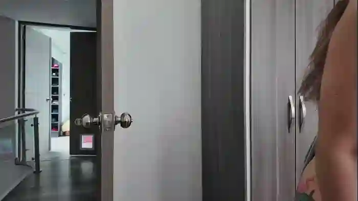 vanandjuani