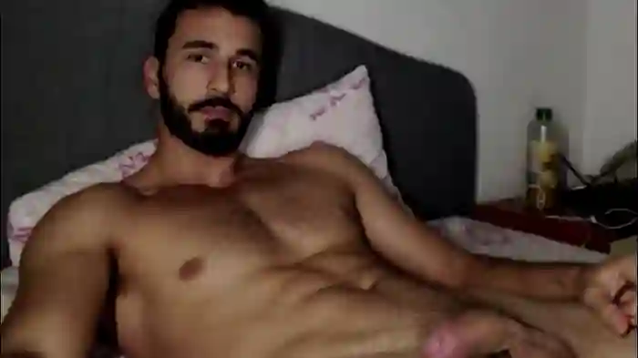 hornyasfuckk33