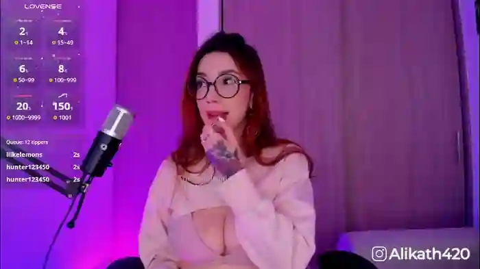 thecosmicgirl