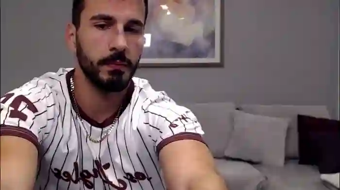 hornyasfuckk33