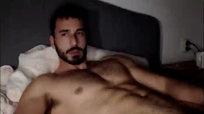 hornyasfuckk33
