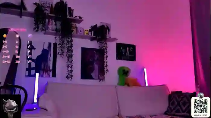 _lollyshy_