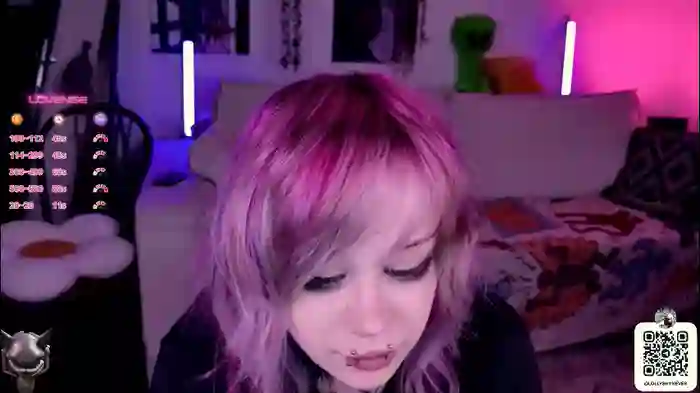 _lollyshy_