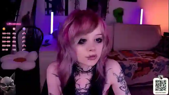 _lollyshy_