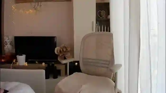 bestgirl_ofthe_neighborhood