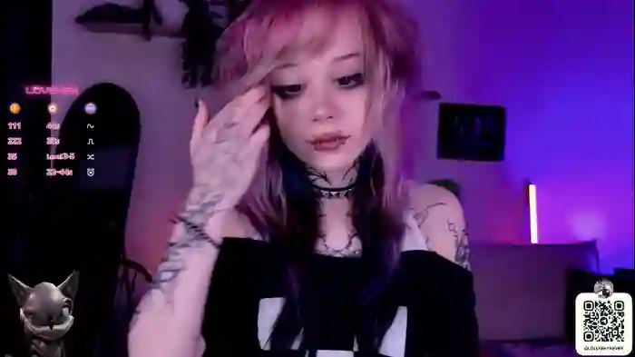 _lollyshy_