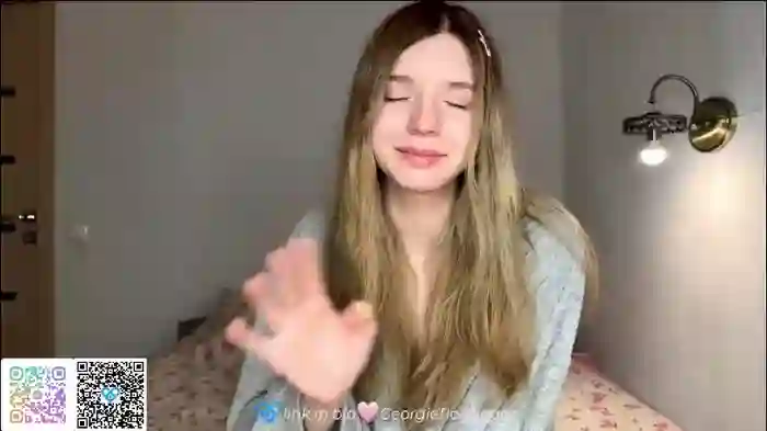 chloe_show