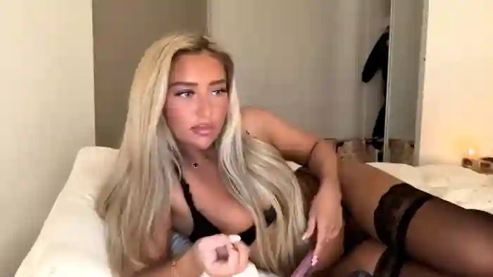mimi_monroe1