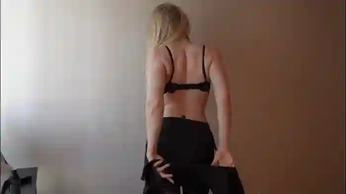 bestblondiiecb