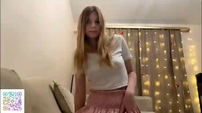 chloe_show