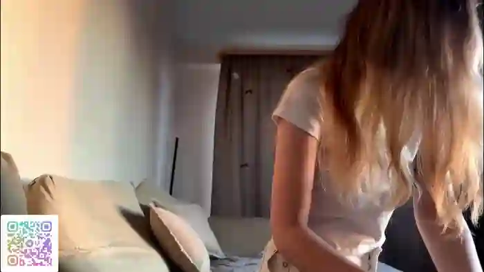 chloe_show