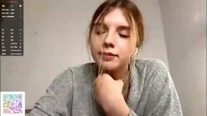 chloe_show
