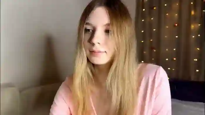 chloe_show