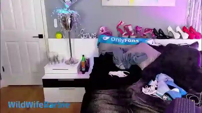 wildwifebarbie