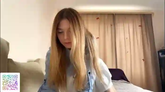 chloe_show