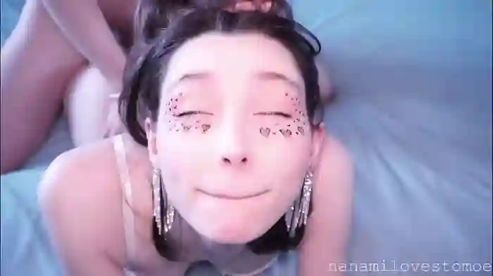 nanamilovestomoe
