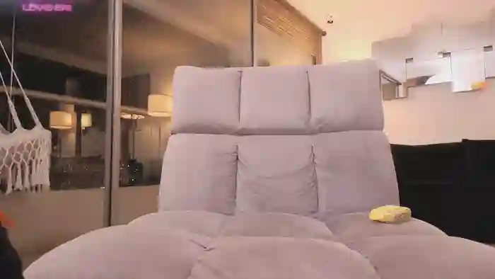 Mandi4pole