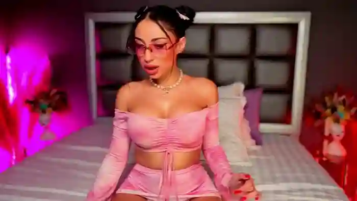 Anais_Bloom