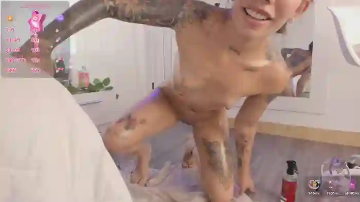 Mollymoonn