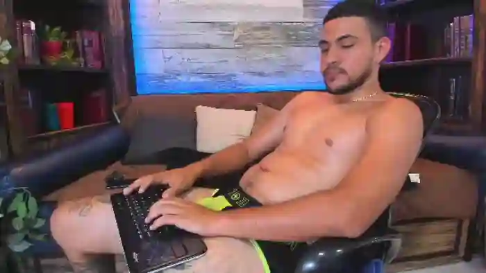 paul-riveraa