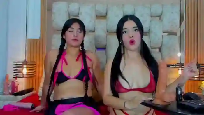 hanna-clare-and-kity-navas