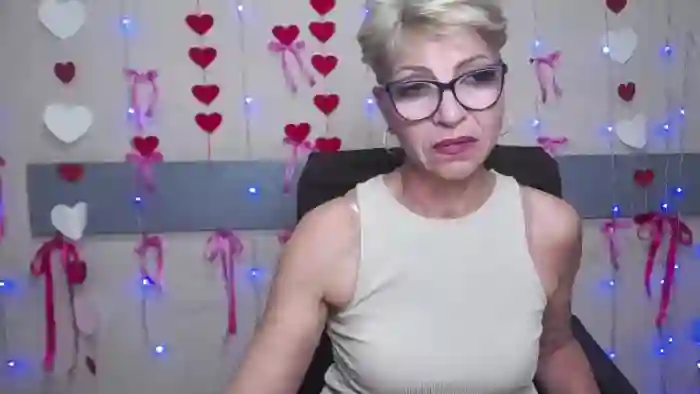 holly-incredible