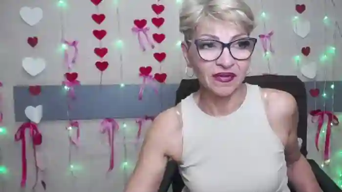 holly-incredible