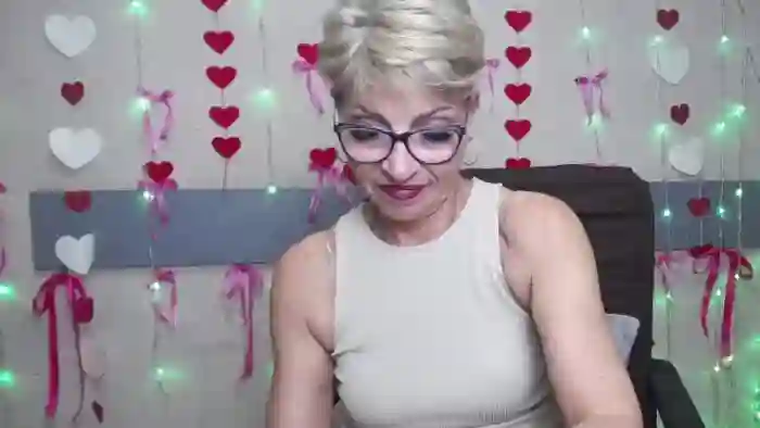 holly-incredible