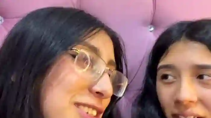 mia-and-eva-whatsson